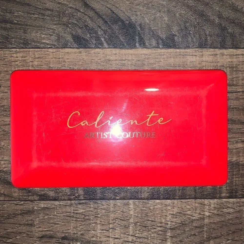 Caliente Artist Couture Eyeshadow Palette